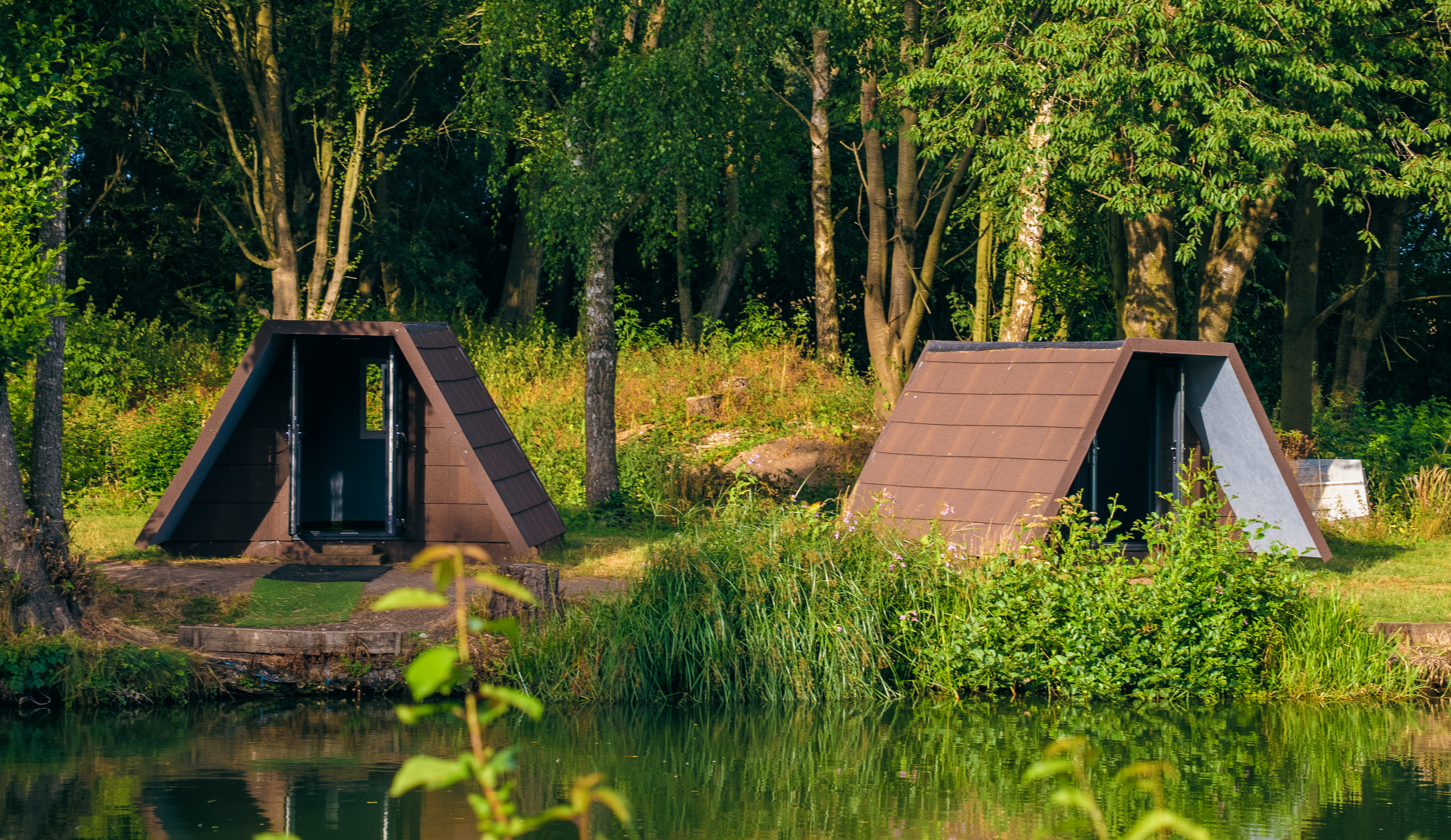 Swimstays - Hamstall Fishery